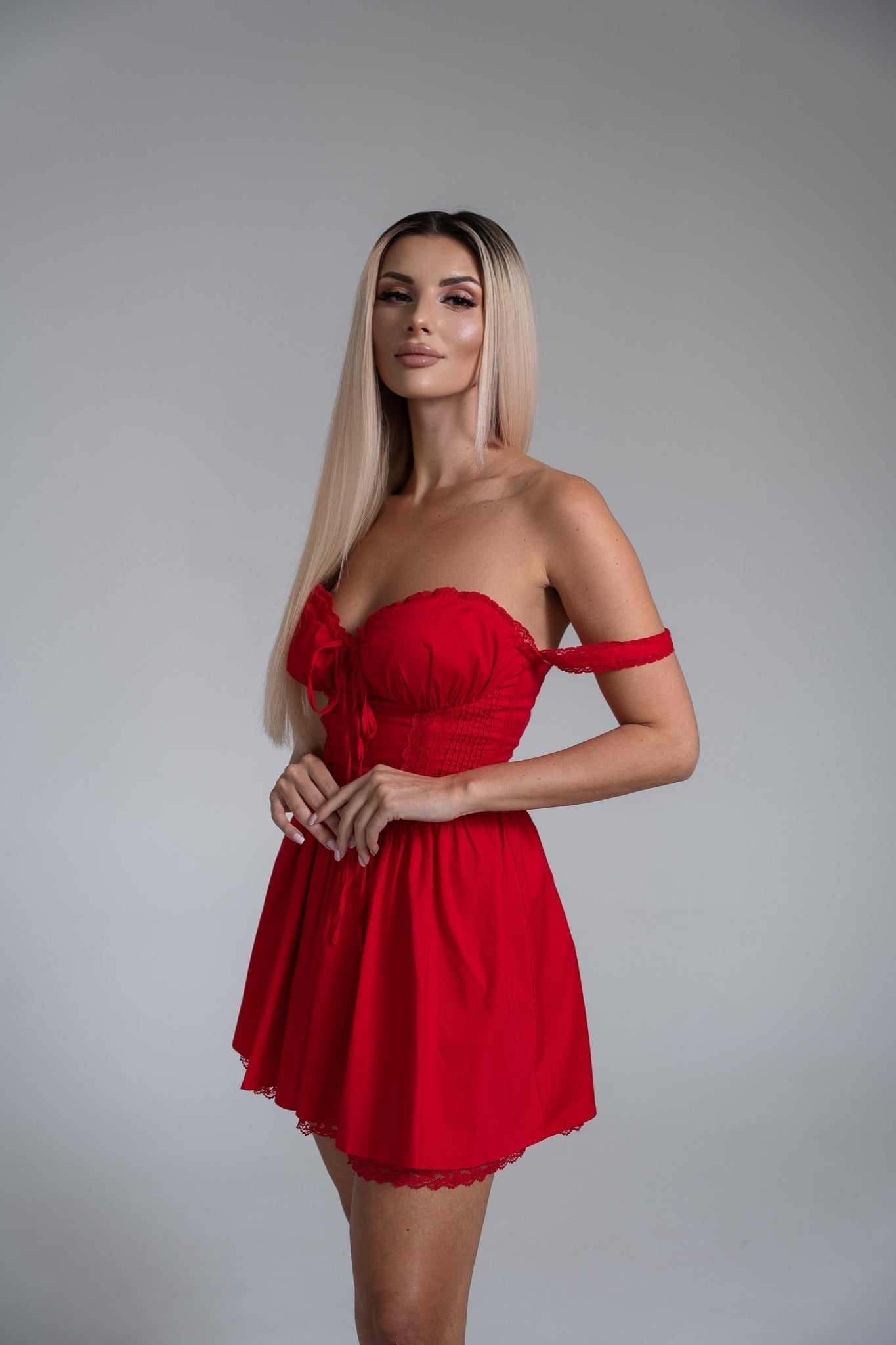 AYLIN KORSETT-SPITZENKLEID