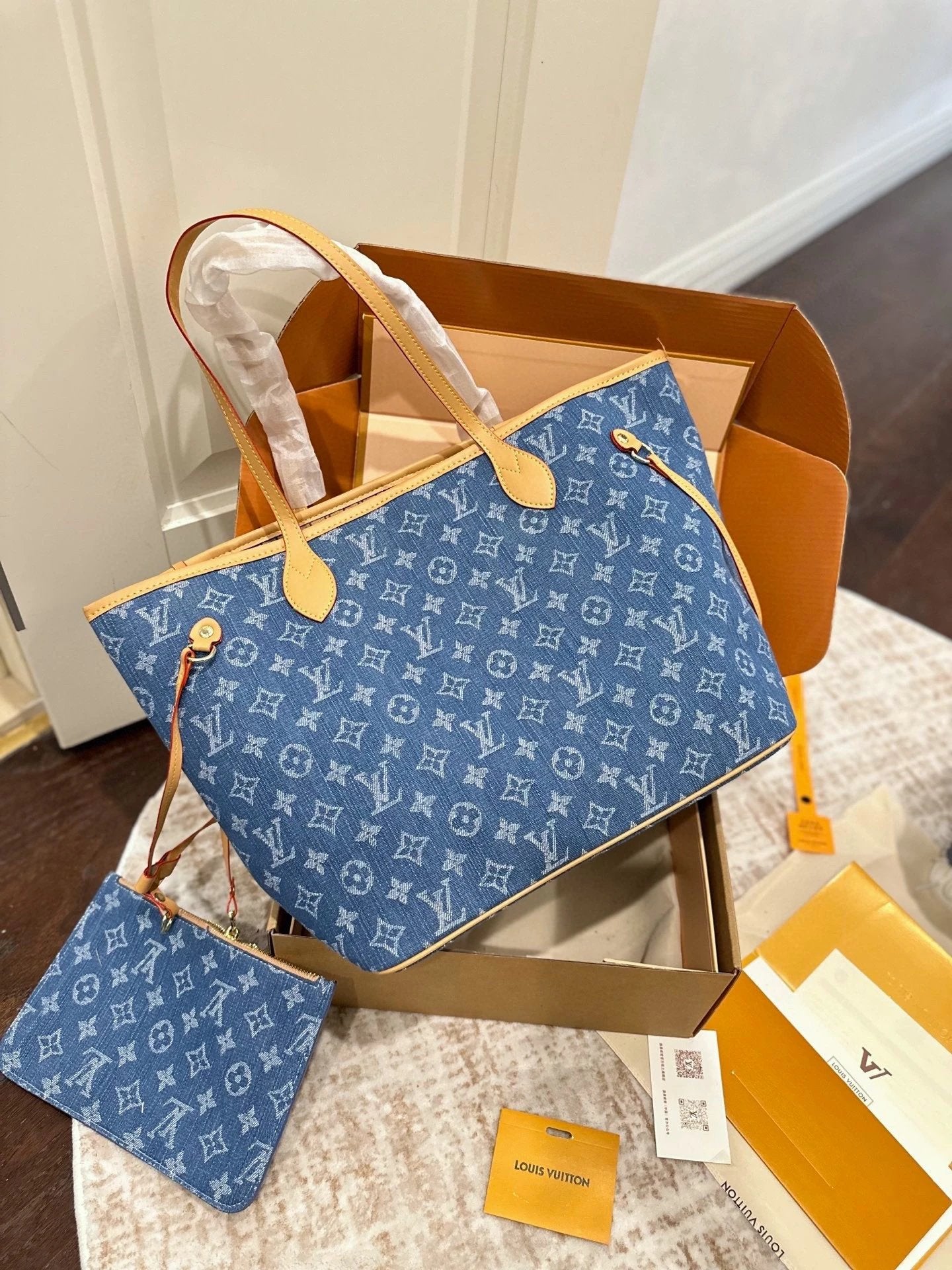 LV bleu collection 2026
